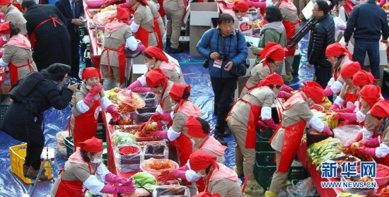 中国 小伙伴们只想好好吃泡菜开元ky棋牌不管产自韩国还是(图3)